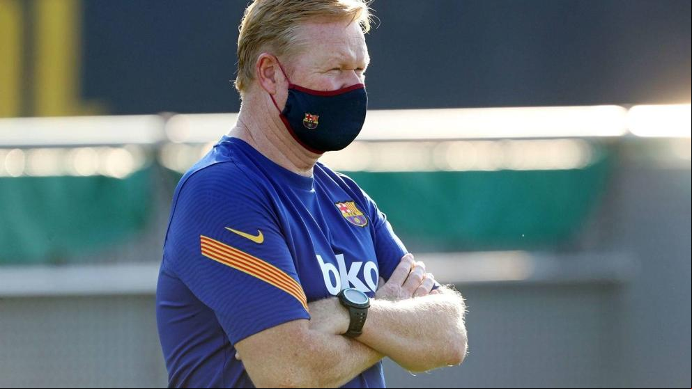 Koeman echa balones fuera por la salida de Suárez