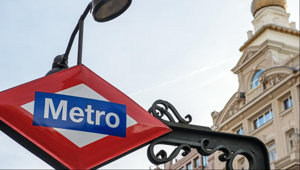 La estación de Chamartín cambia de nombre y añadirá el de Clara Campoamor