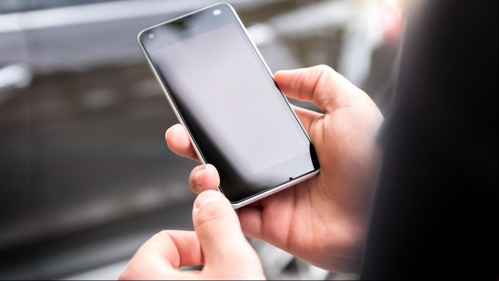 A juicio por colgar un vídeo en Facebook de su pareja manteniendo relaciones con otra mujer
