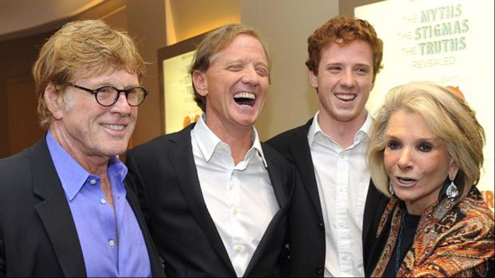 Muere el hijo activista de Robert Redford a los 58 años de edad