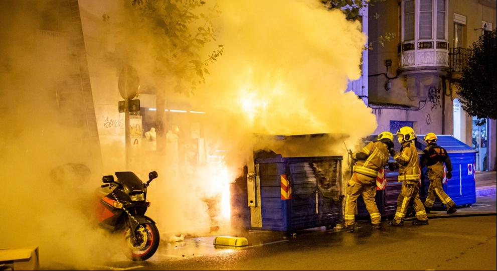 Tercera noche de disturbios contra el confinamiento en Logroño y León contra las restricciones