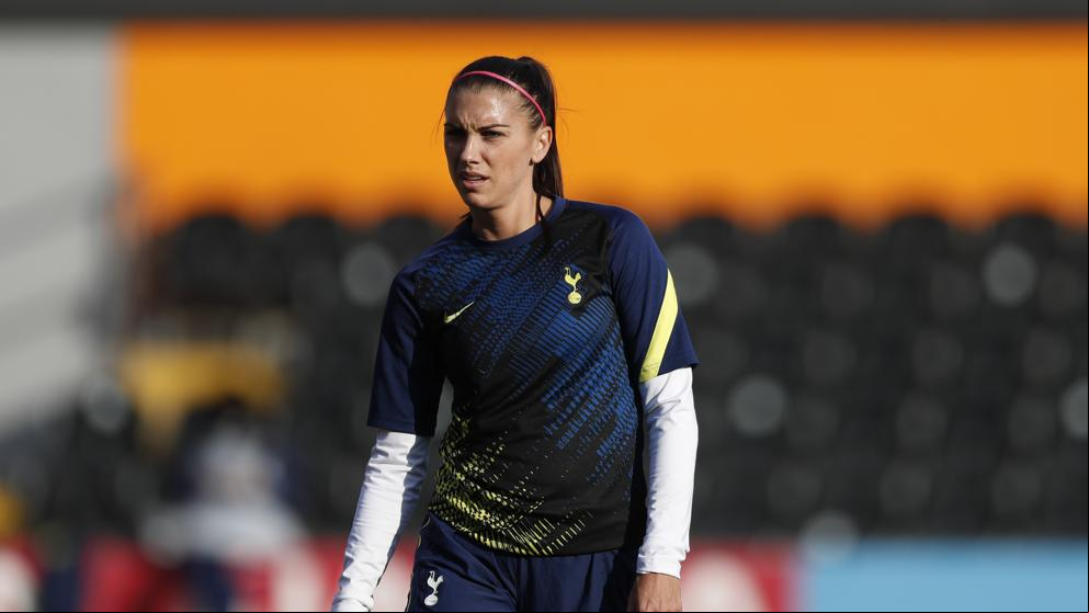 Alex Morgan debuta con el Tottenham seis meses después de dar a luz