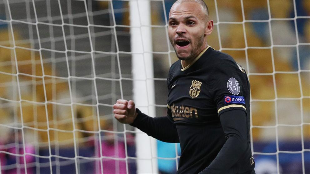 Dest y Braithwaite dan un paso adelante en Kiev