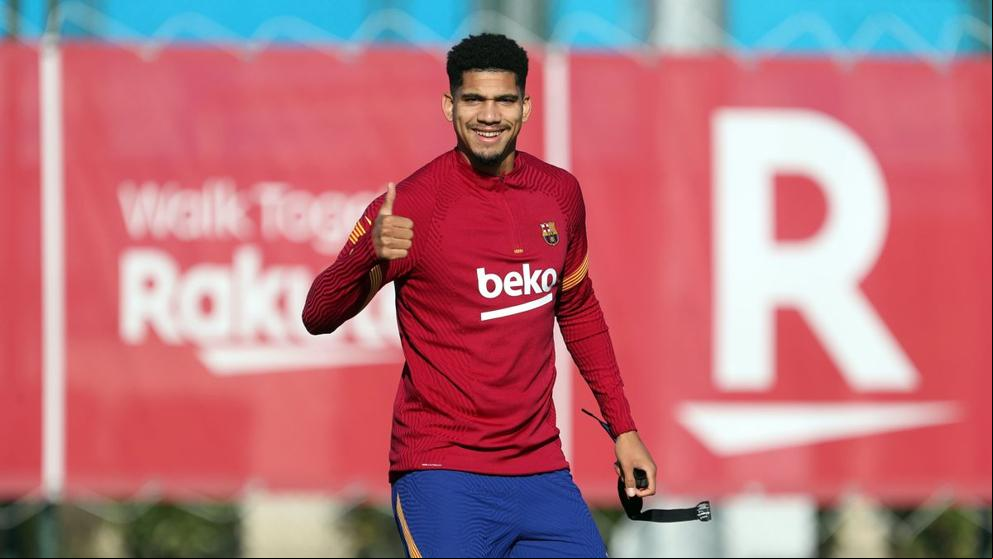 El Barça solamente tiene un central del primer equipo para afrontar la Champions League