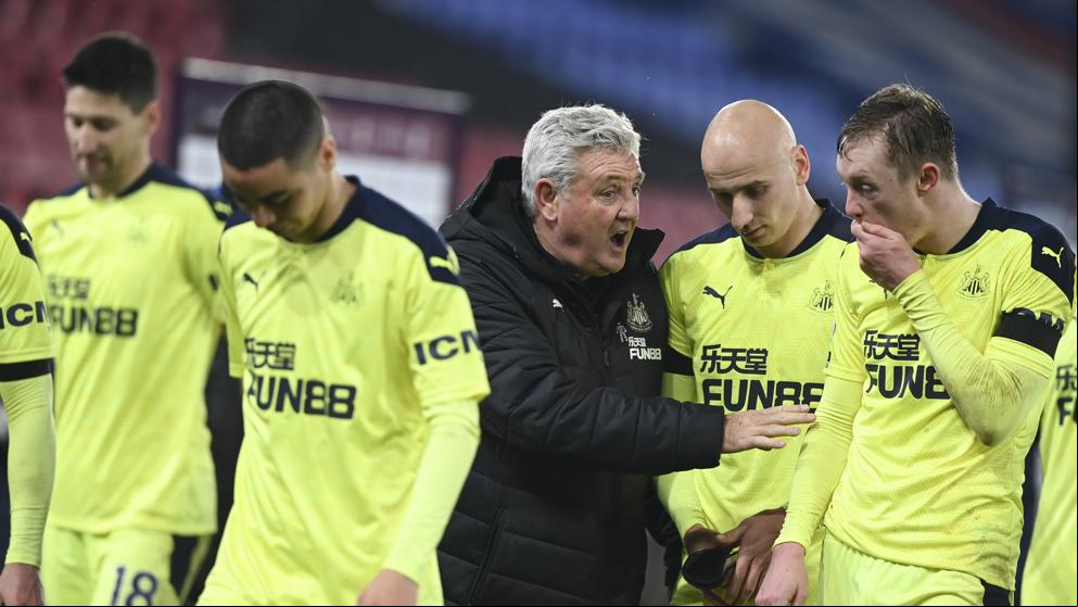 Aston Villa - Newcastle, primer partido de Premier League aplazado por coronavirus